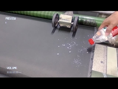 Tes tahan air untuk sepatu khusus